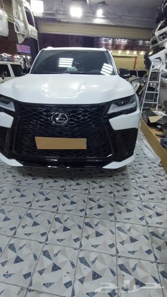 ترهيم لكزاس من 2023الي 2024 F SPORT 0
