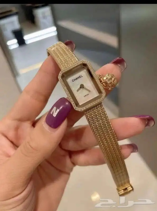 ساعات شانيل نسائي جديد 0