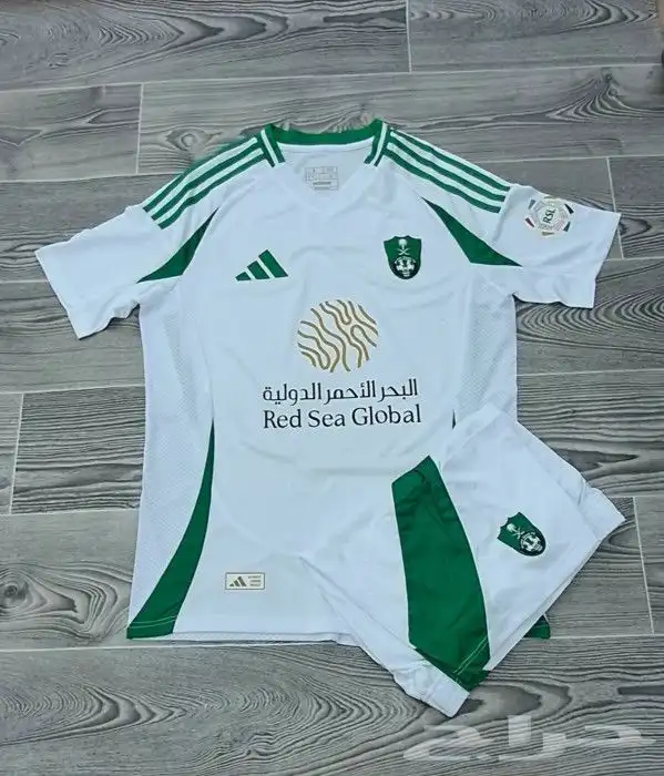 اطقم الهلال النصر الاتحاد الجديد تيشرت الاهلي بلوفرات شتويه 7