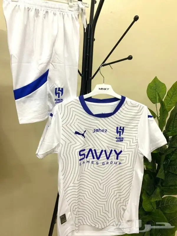 اطقم الهلال النصر الاتحاد الجديد تيشرت الاهلي بلوفرات شتويه 3