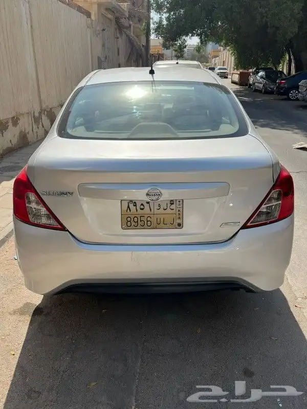 نيسان صني نظيفة جدا 1