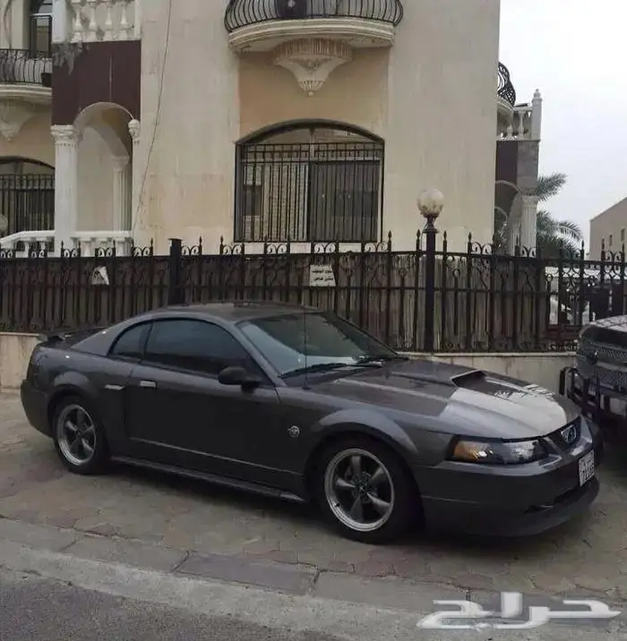 موستنج 2001 عدا d وقطع 0