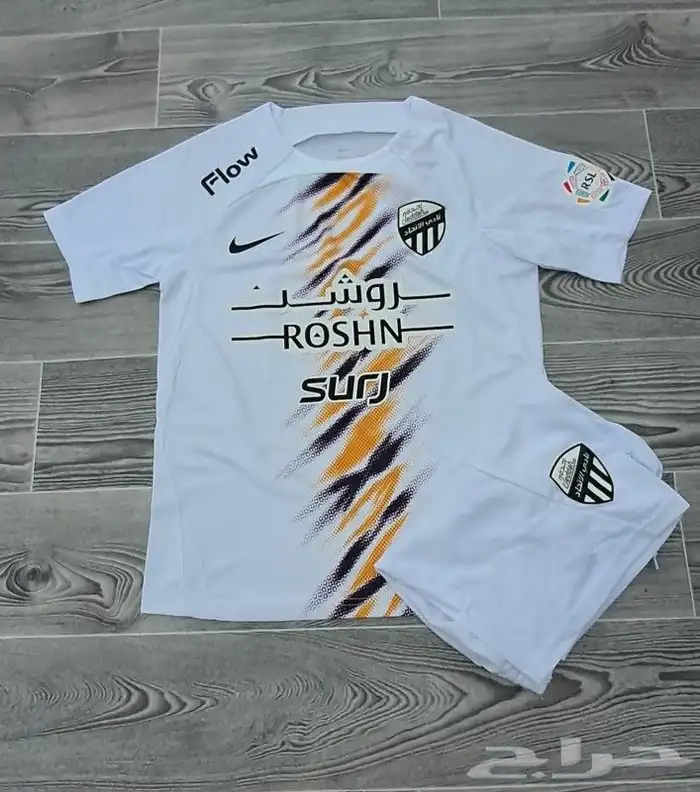 اطقم الهلال النصر الاتحاد الجديد تيشرت الاهلي بلوفرات شتويه 8