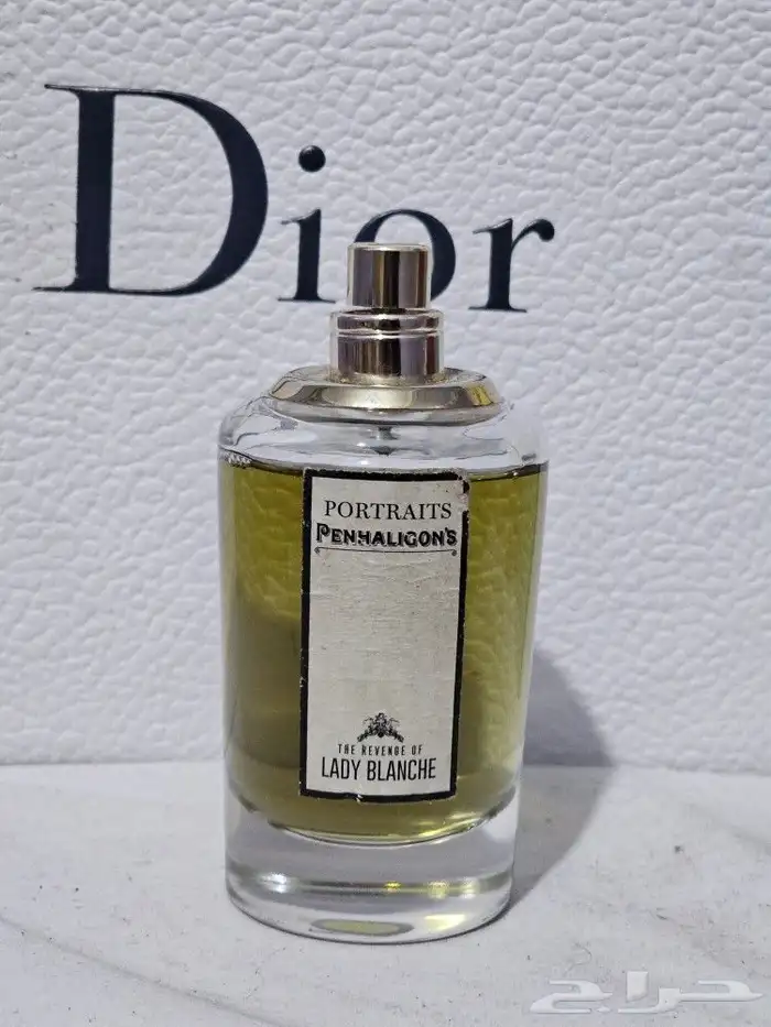 السلام عليكم الي يبي عطور ماركات اصليه يراسلني واتس اب 8