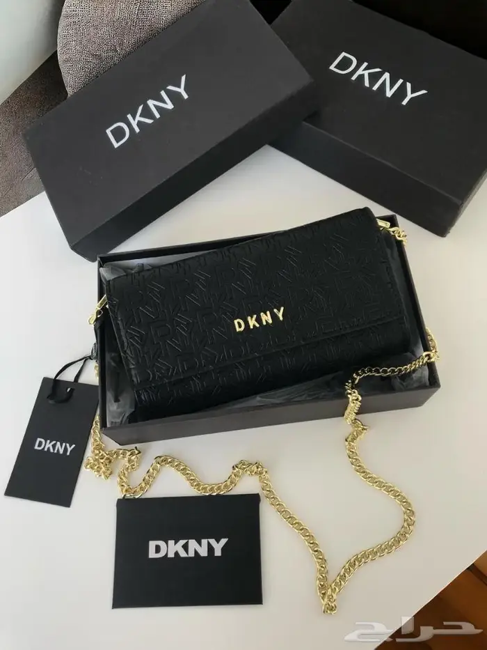 ثلاث موديلات شنط دكني نسائية شنطات ماركات DKNY شنطة بملحقات 26