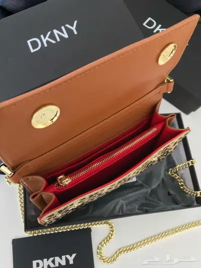 ثلاث موديلات شنط دكني نسائية شنطات ماركات DKNY شنطة بملحقات 30