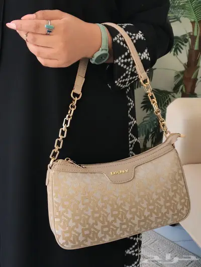ثلاث موديلات شنط دكني نسائية شنطات ماركات DKNY شنطة بملحقات 5