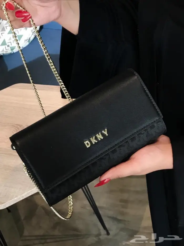 ثلاث موديلات شنط دكني نسائية شنطات ماركات DKNY شنطة بملحقات 11