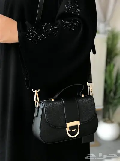 ثلاث موديلات شنط دكني نسائية شنطات ماركات DKNY شنطة بملحقات 16