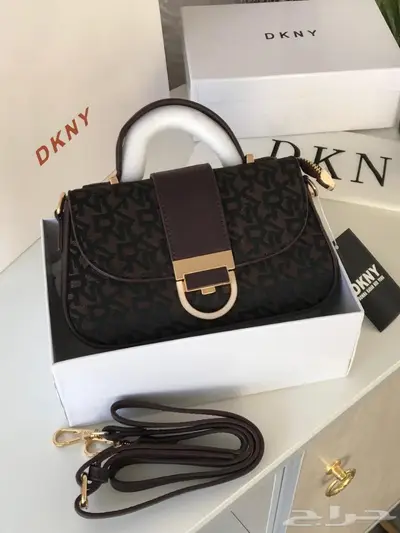 ثلاث موديلات شنط دكني نسائية شنطات ماركات DKNY شنطة بملحقات 17