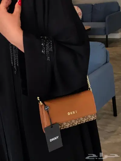 ثلاث موديلات شنط دكني نسائية شنطات ماركات DKNY شنطة بملحقات 12