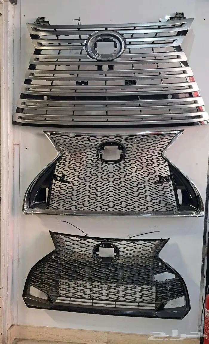 قطع غيار متوفر صدام وجهية شبك جديد و مستخدم كل الموديلات 2