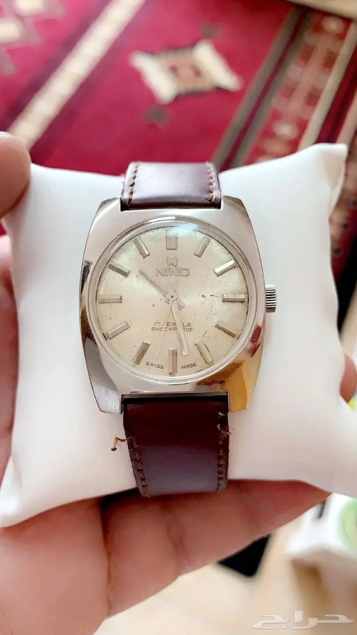 للبيع ساعات فنتج قديمة 0