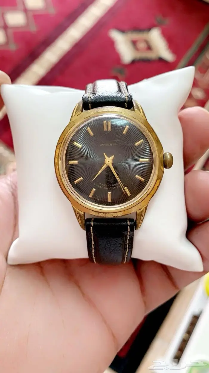 للبيع ساعات فنتج قديمة 3