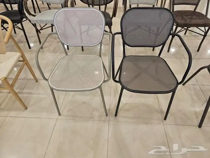 كراسي وطاولات خارجية 1