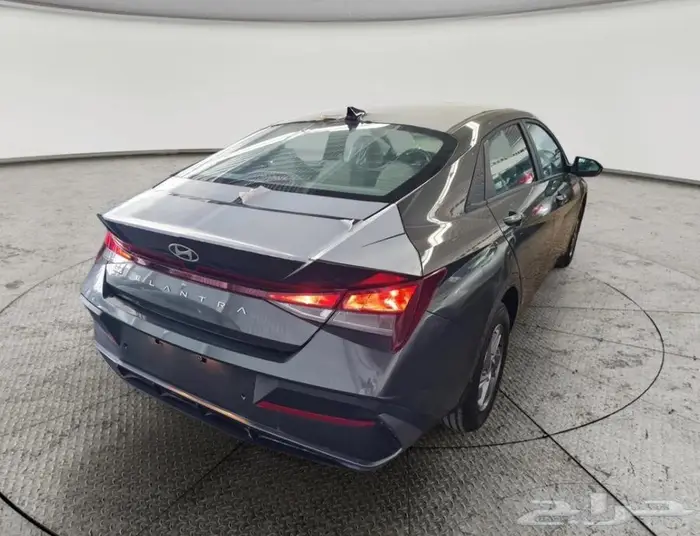 إمتلك الان هيونداي النترا 2025 بنظام التمويل 10