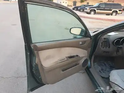 نيسان التيما موديل 2006 11