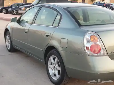 نيسان التيما موديل 2006 3