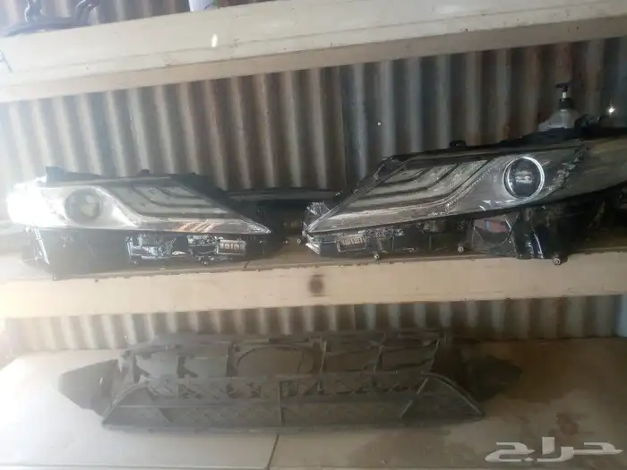 يتوفر لدينا شمعات اماميه كامري ثلاثه لد قراندي 2020 2021 0