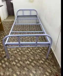 اسره حديد وخشب دواليب مراتب مفارش مخدات بطانيات 13