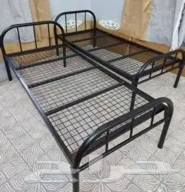 اسره حديد وخشب دواليب مراتب مفارش مخدات بطانيات 12