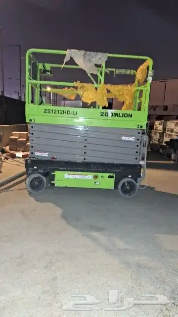 سيزرات كهربائيه وديزل رافعات مقصيه جميع الأحجام للأيجار 0