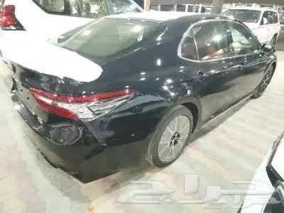 كامرى 2024 SE V6 رمادى (تيتانيوم) 8