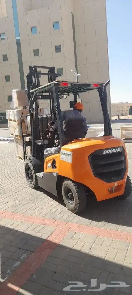 للايجار شوكيه فوركلفت رافعه سكينه 1