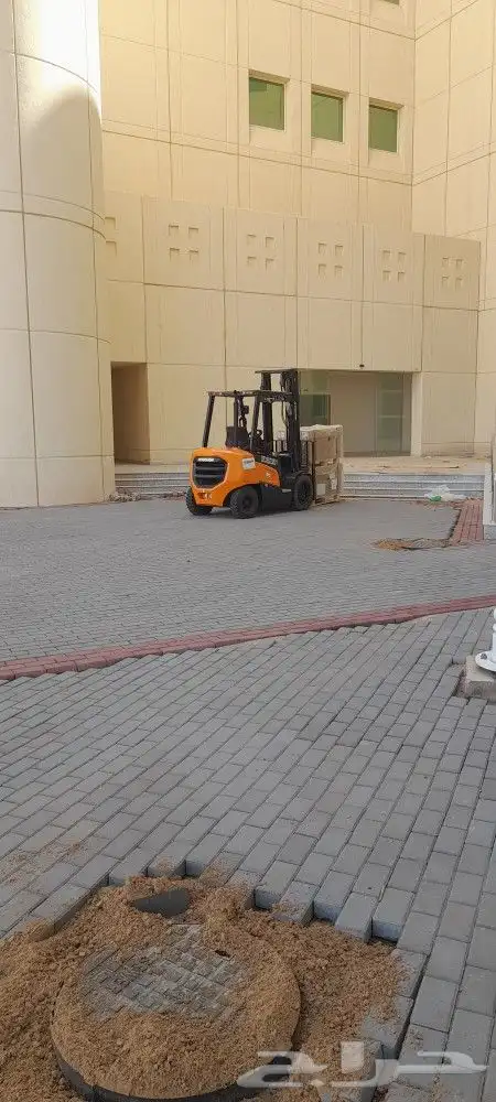 رافعات شوكيه للايجار في نجران وضواحيها خدمة 24ساعه 1