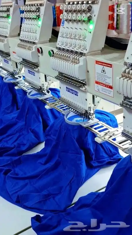 تطريز وطباعة على التيشرتات حسب الطلب وبجودة عالية 1