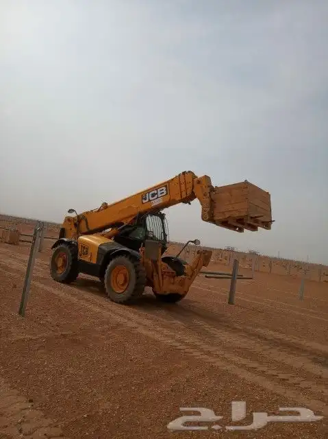 تأجير جميع معدات JCB تلسكوبيه 17 متر 5