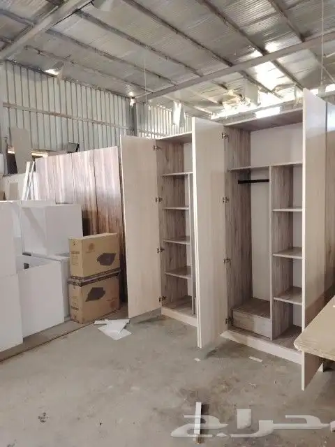 خشب ودواليب ملابس ومطابخ صاج والمنيوم ورخام صناعي 6