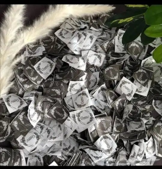 مطبوعات دعاية واعلان. باكج عباية. استكر. ورق تغليف. ليبل. 14