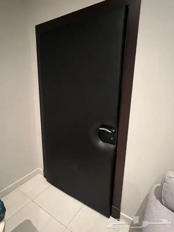 ديكورات ديكور الشاشه عوازل صوت ابواب ديكورات 0