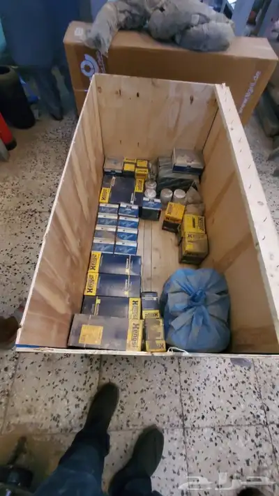 قطع غيار شاحنات فلفو الكميه 26 طبليه جديد حموله ترله 0