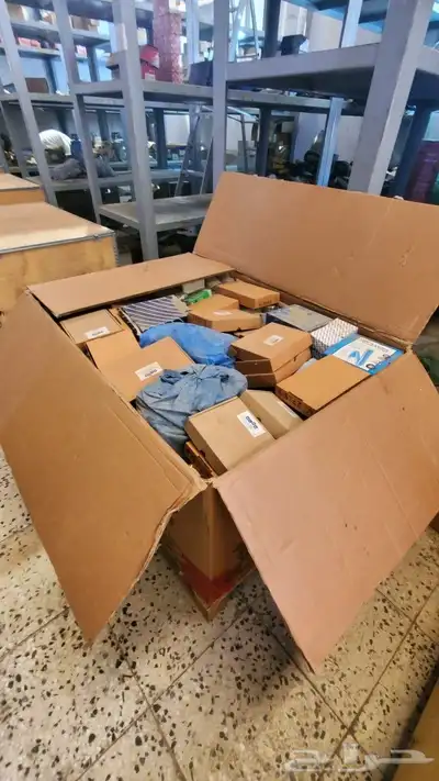قطع غيار شاحنات فلفو الكميه 26 طبليه جديد حموله ترله 7
