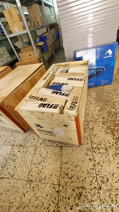 قطع غيار شاحنات فلفو الكميه 26 طبليه جديد حموله ترله 6