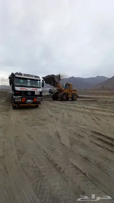 نعمل في أعمال الاسفلت الجديد والمستخدم المقشوط 3