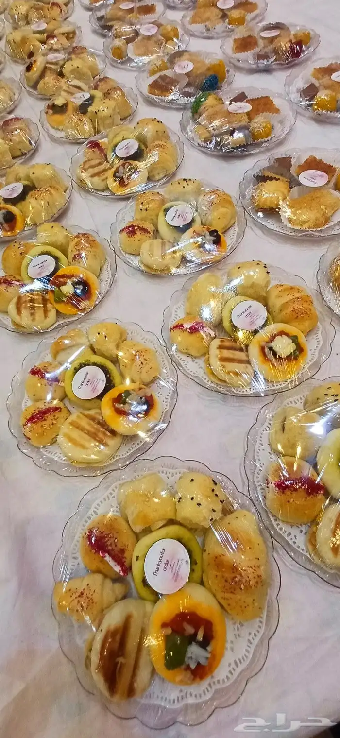 معجنات الجود طازجه ولذيذة نخبزها لكم مباشرة قبل الاستلام 5