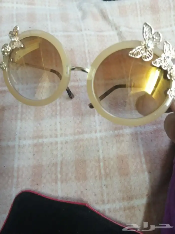 نظاره نسائيه شانيل 0