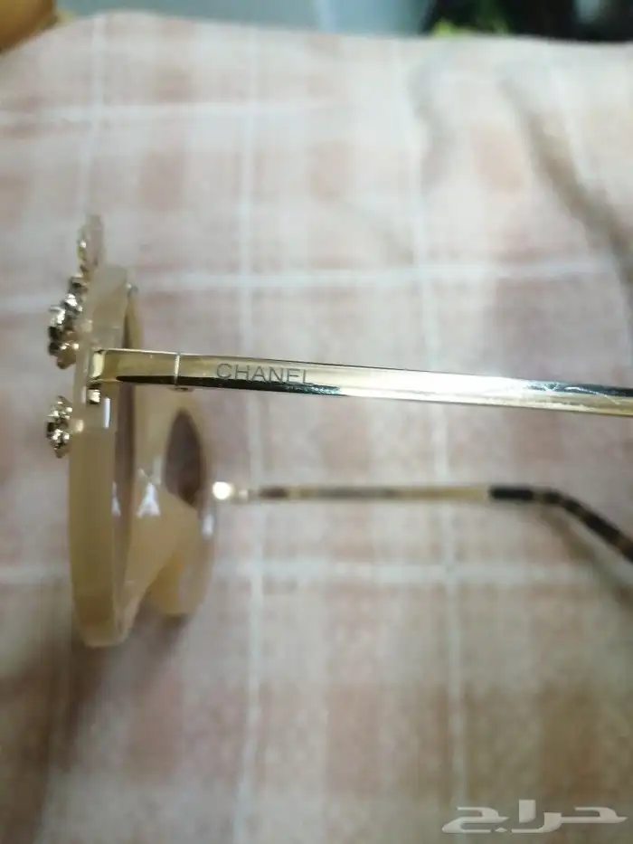 نظاره نسائيه شانيل 5