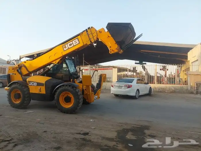 تأجير جميع معدات JCB تلسكوبيه 17 متر 3