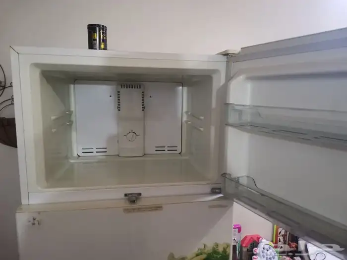 ثلاجة atc 18 قدم 3