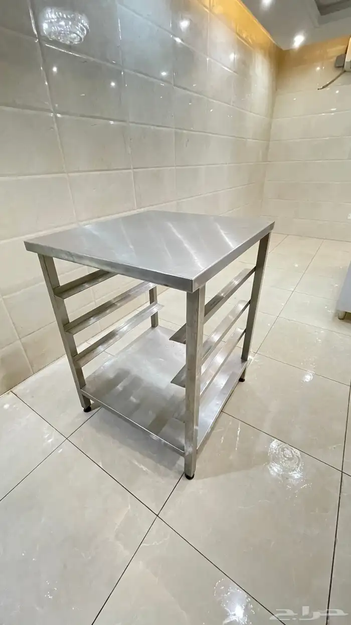 طاولات تحضير للبيتزا مع حاملة حوافظ 10