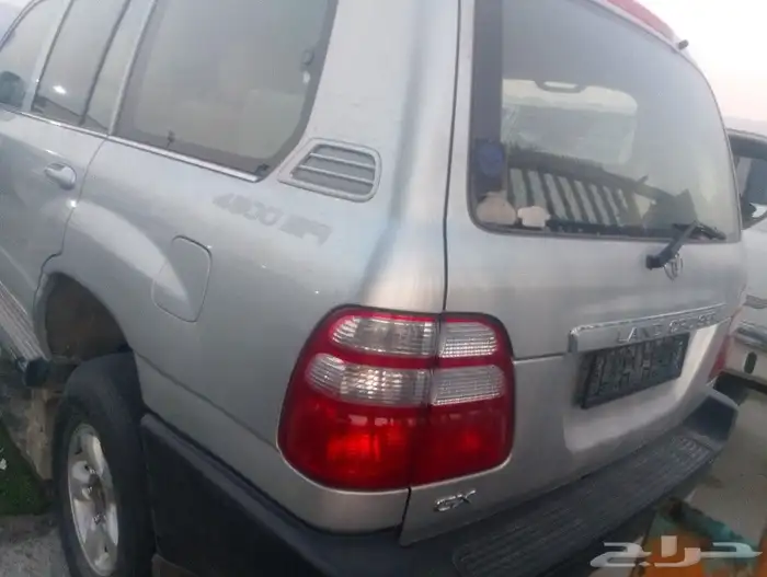 لاندكروزر 2004 3