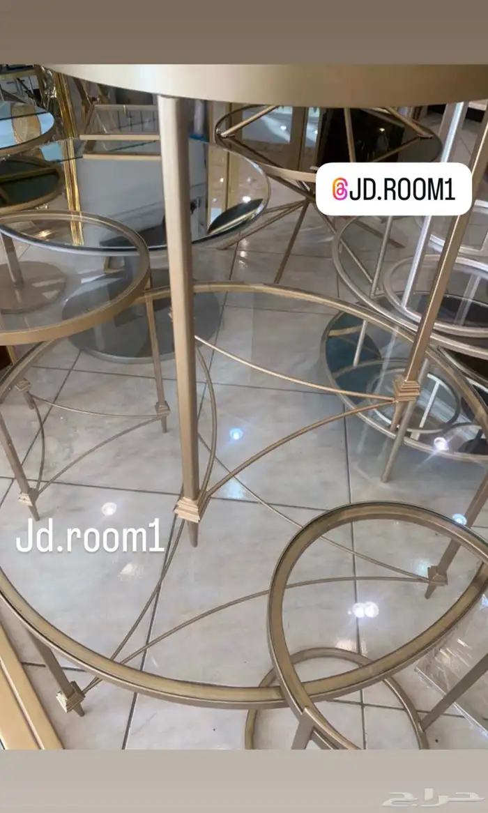 اطقم طاولات خدمه و طاولات تلفزيون بجوده ممتازه 1