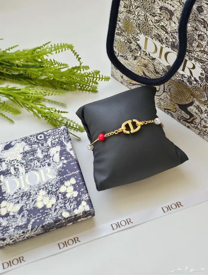 هدايا اساور ديور 120ريال شامل ملحقات الماركة 6