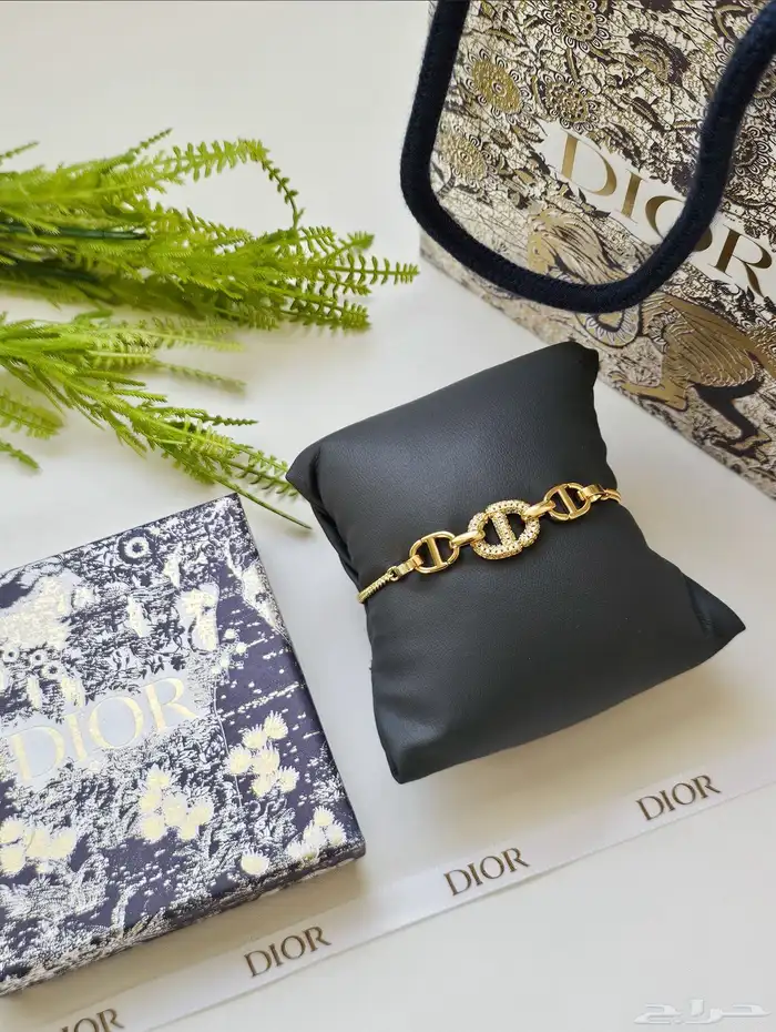 هدايا اساور ديور 120ريال شامل ملحقات الماركة 4