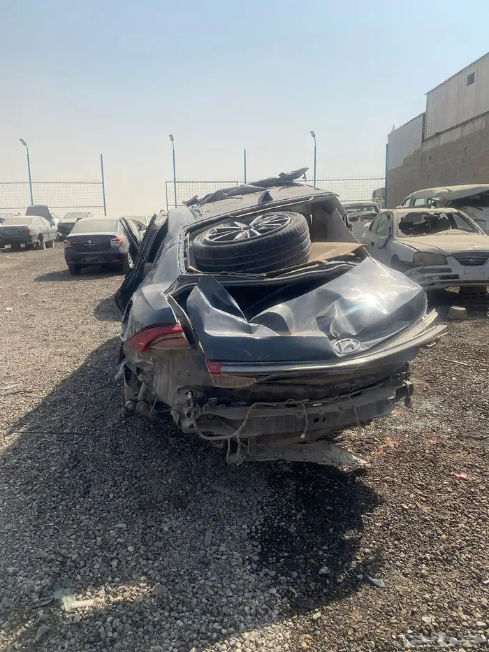 ازيرا 2022 قطع غيار تشليح 2