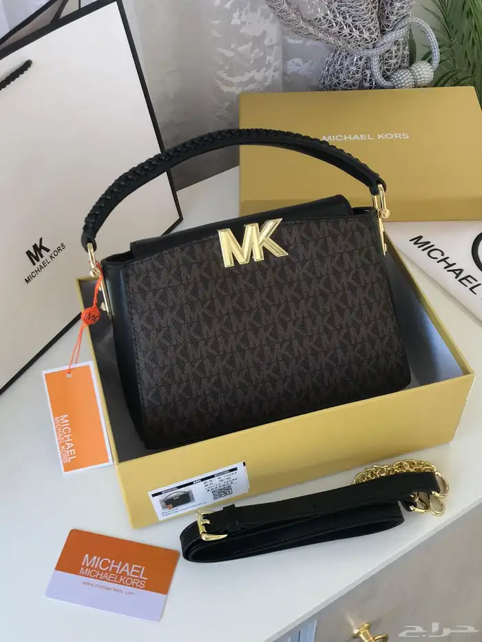 شنط نسائيه ماركه 16